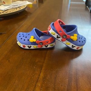 Toddlers Mickey Mouse crocs